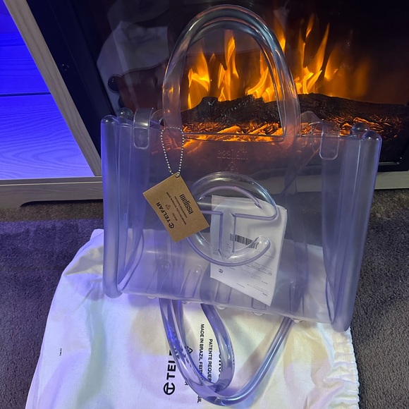Authentic New W/ Tags Melissa X Telfar 'Medium' Jelly Shopper - Clear - Picture 4 of 8